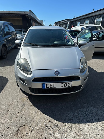 Fiat Punto 4 of 5