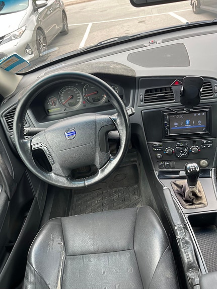 Volvo V70 14 of 21