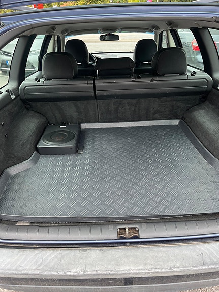 Volvo V70 15 of 21