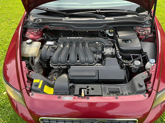 Volvo S40 4 of 4