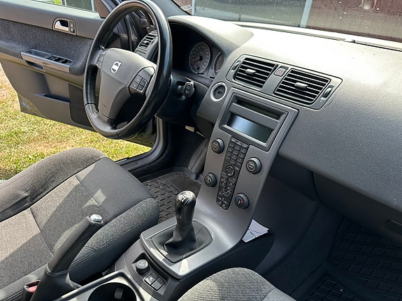 Volvo V50 15 of 17