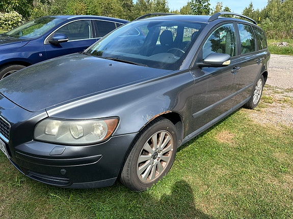 Volvo V50 7 of 17