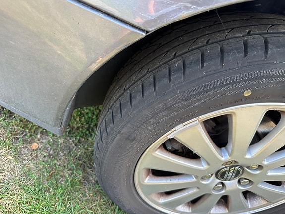 Volvo V50 5 of 17