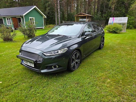 Ford Mondeo 4 of 9