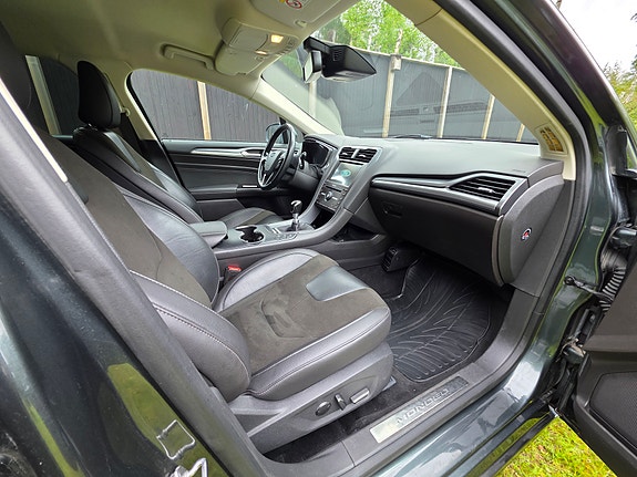 Ford Mondeo 8 of 9