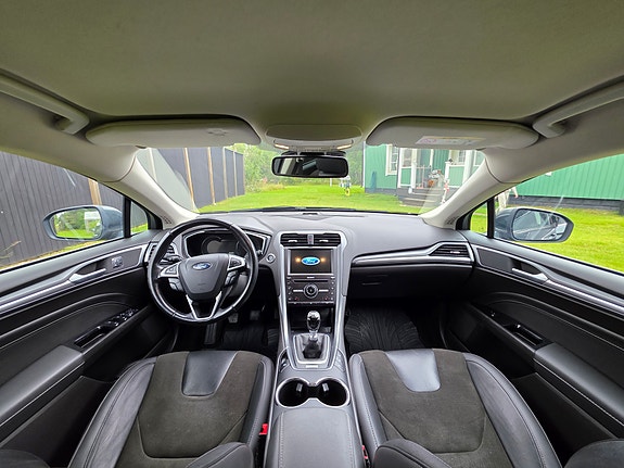 Ford Mondeo 7 of 9