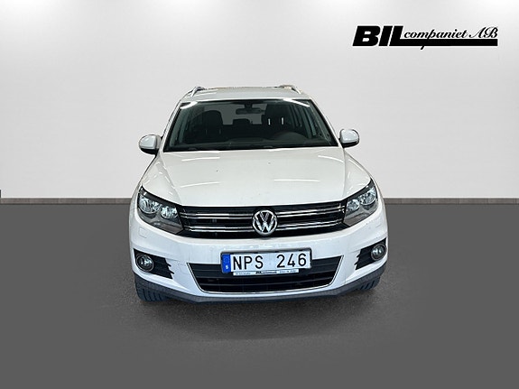 Volkswagen Tiguan 2 of 15
