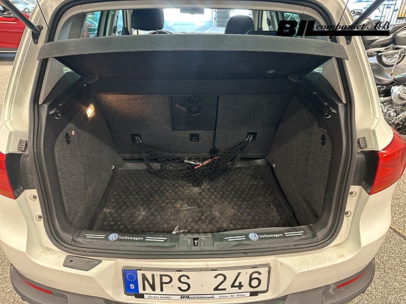 Volkswagen Tiguan 14 of 15