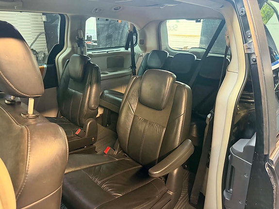 Chrysler Grand Voyager 8 of 10