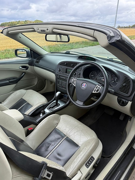 Saab 9-3 4 of 5