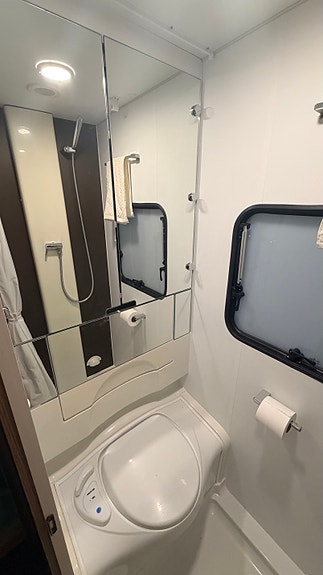 Adria Altea 542 PK 8 of 11