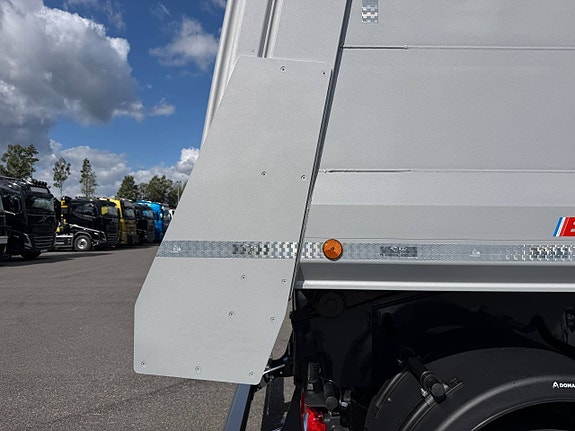 Hakarps - Benalu 5 axlad 42 tons tippvagn med dubbelmontage 12 of 12