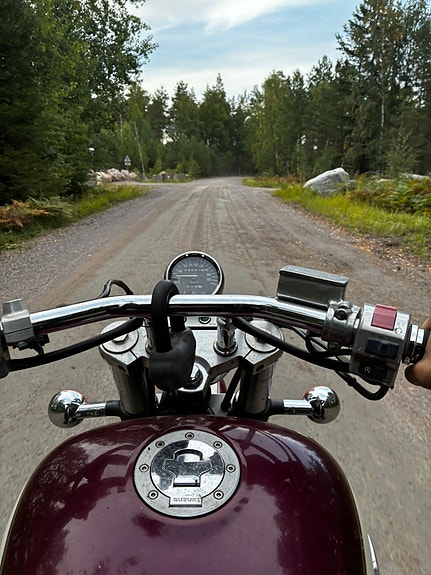 Suzuki VZ800 Marauder 6 of 7