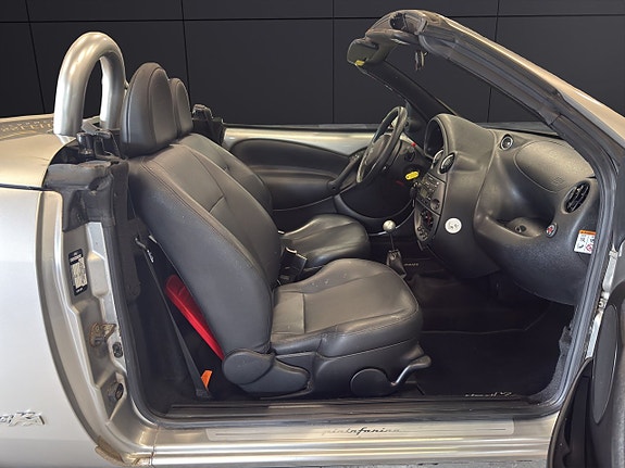 Ford StreetKa 19 of 27