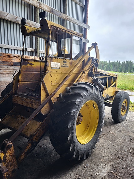 Volvo Baklastare BM 218 TD 2 of 7