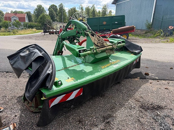 John Deere F350 R