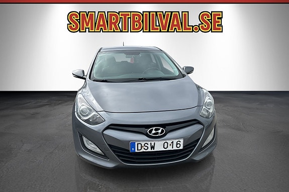 Hyundai i30 8 of 21