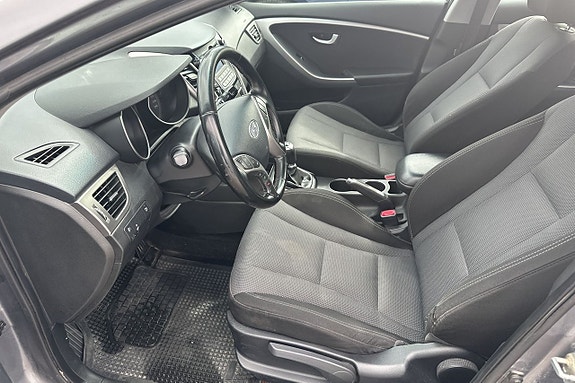 Hyundai i30 13 of 21