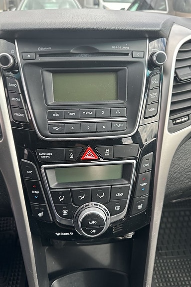 Hyundai i30 18 of 21