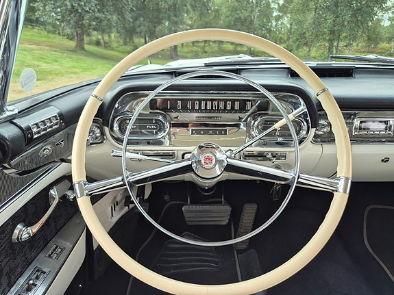 Cadillac Sixty Special 15 of 24