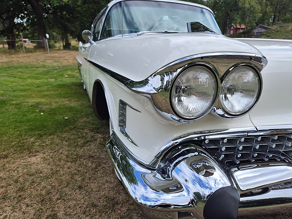 Cadillac Sixty Special 13 of 24