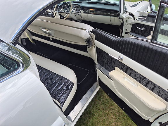 Cadillac Sixty Special 18 of 24