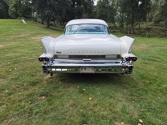Cadillac Sixty Special 8 of 24