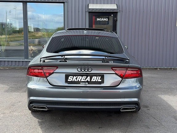 Audi A7 10 of 27