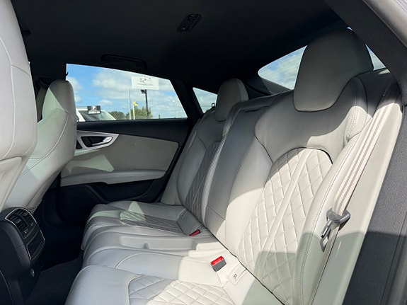 Audi A7 23 of 27
