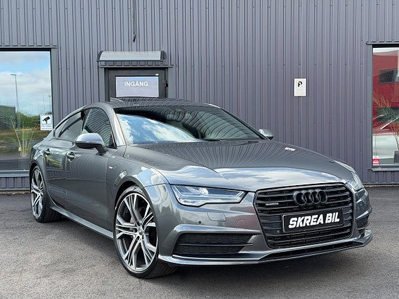 Audi A7 2 of 27