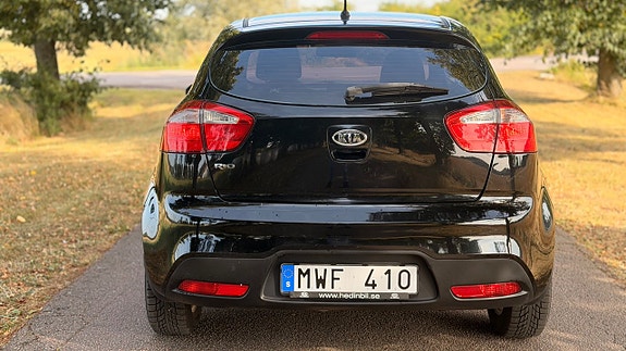 Kia Rio 6 of 16
