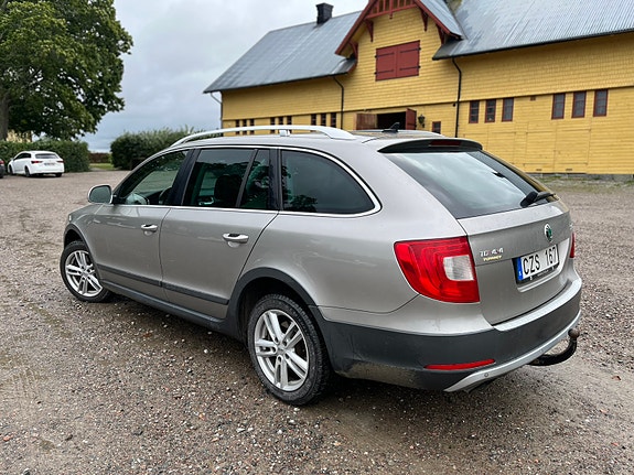 Skoda Superb 6 of 21