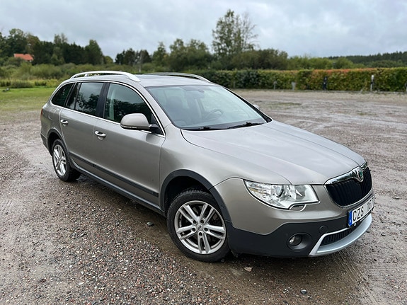 Skoda Superb 3 of 21