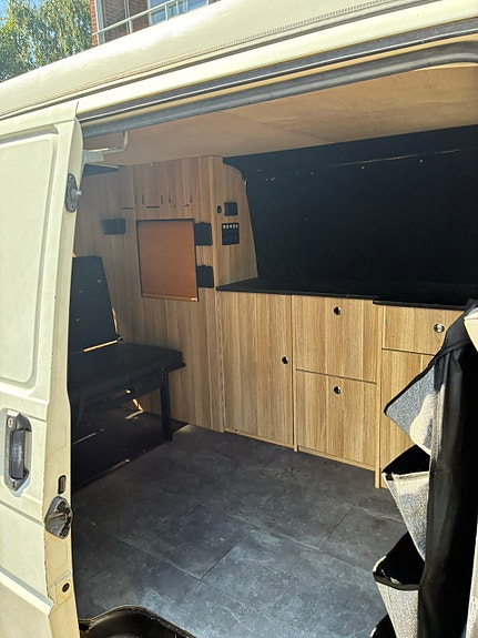 Volkswagen Transporter 10 of 10