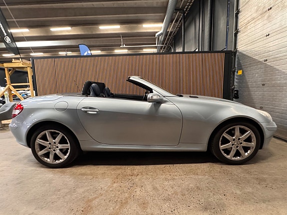Mercedes-Benz SLK200