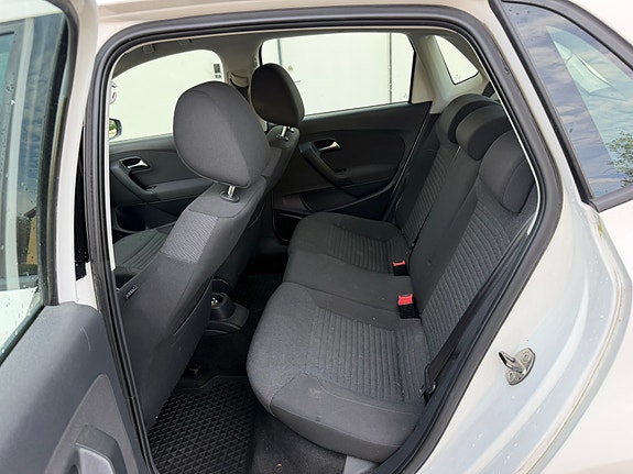 Volkswagen Polo 5 of 6