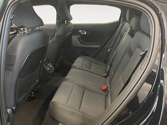 Polestar 2 14 of 23