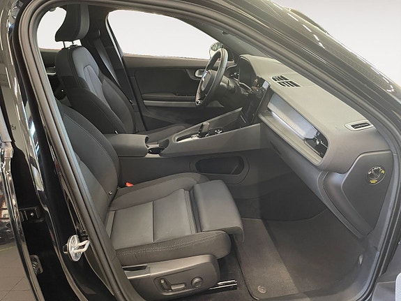 Polestar 2 15 of 23