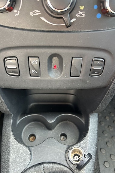 Dacia Logan 13 of 24