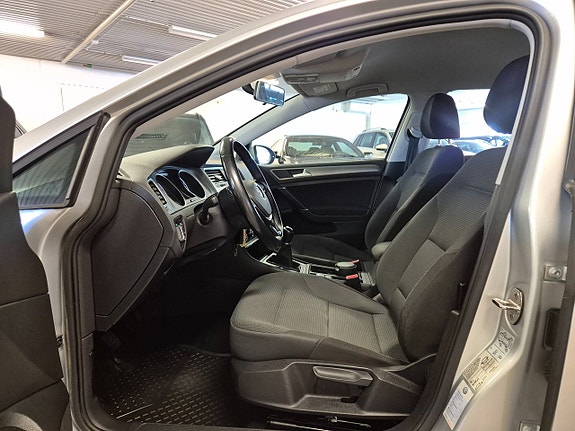 Volkswagen Golf I 9 of 16