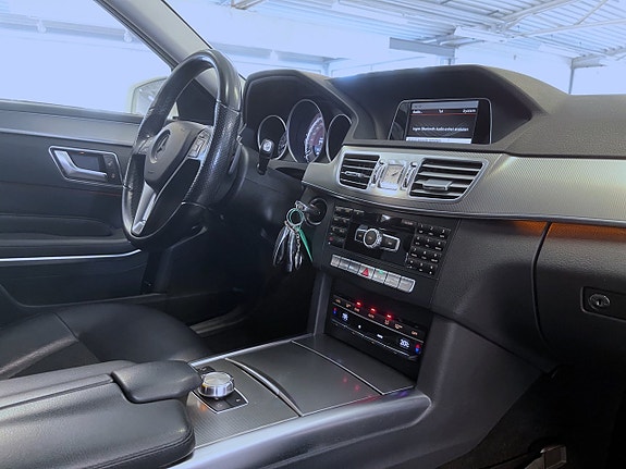 Mercedes-Benz E250 13 of 18
