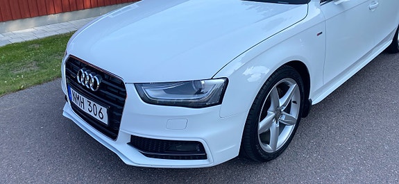 Audi A4 3 of 12