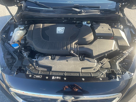 Volvo V40 Cross Country 4 of 10