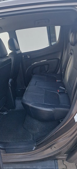 Mitsubishi L200 8 of 8