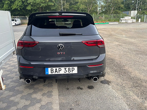Volkswagen Golf VIII 5 of 11