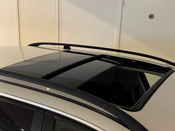 BMW 325i 10 of 26