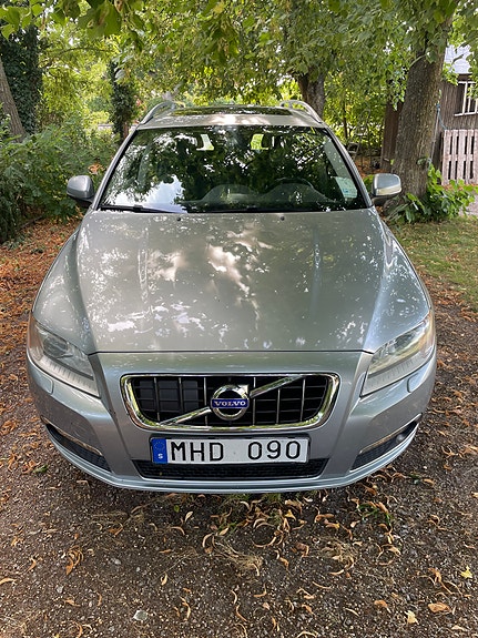 Volvo V70 6 of 15