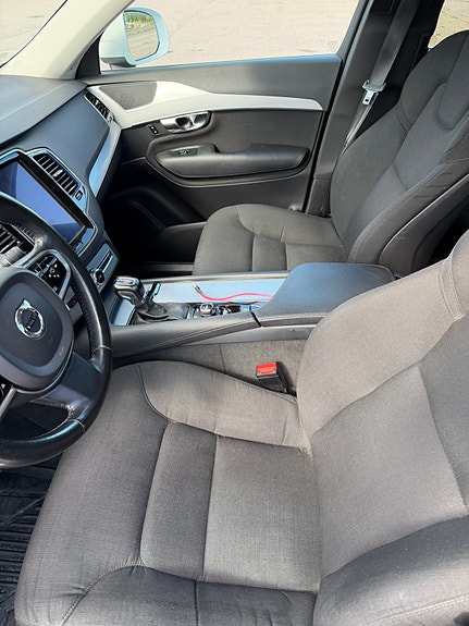 Volvo XC90 19 of 24