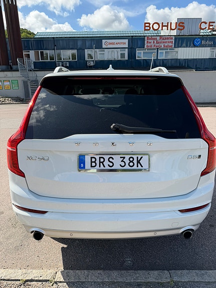 Volvo XC90 3 of 24