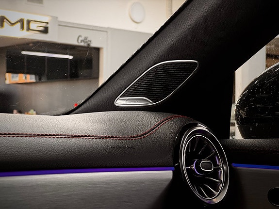 Mercedes-Benz CLA35 18 of 21